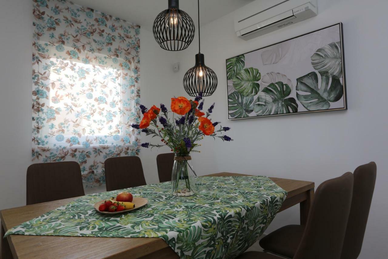 Luxury Villa Lidija Brzac Экстерьер фото